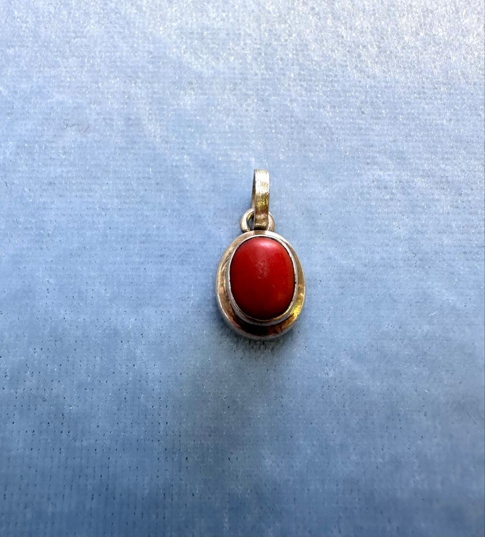 Vintage 925 Sterling Silver Red Coral Oval Cabochon Pendant Charm